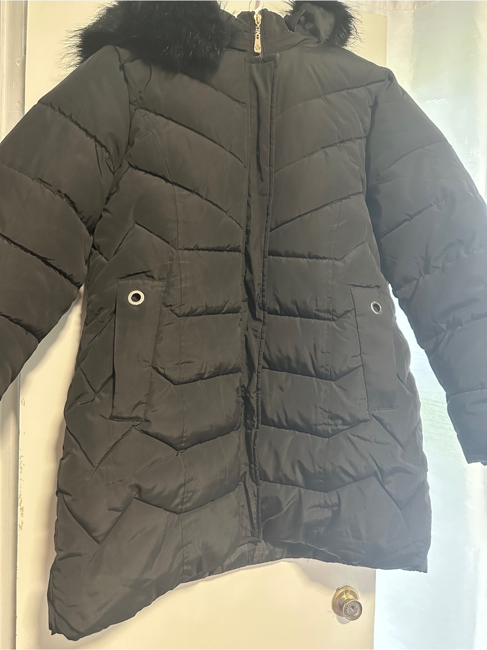 Black Women's Puffer Coat with Faux Fur Trim